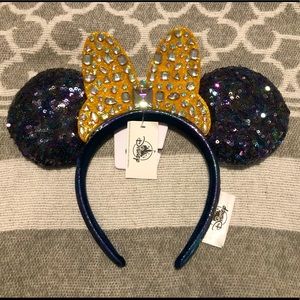 Walt Disney World 50th Anniversary EARidescent colored Minnie Ears